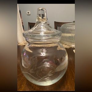Princess House vanity jar with lid
